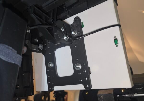 Adaptador VESA 75/100 para WinWing panel mount1 y accesorios de simuladores de vuelo 2